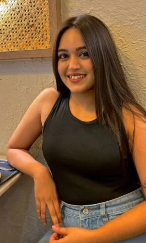 Ahmedabad super Juicy sweet hot fat wet pussy wide hips Girl
