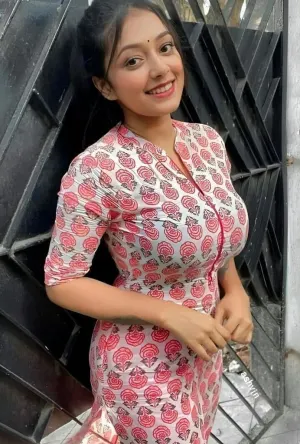 MODEL ESCORT AVAILBLE IN WHOLE  ATTAWA