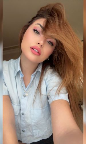 VIP escorts service in Candolim beach, call now for booking 