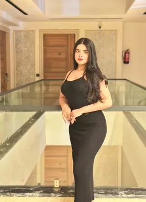 A playful and naughty escort girl with a crazy desire fox sex.