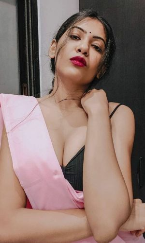 A high profile escort and model up for all kinds of fun.