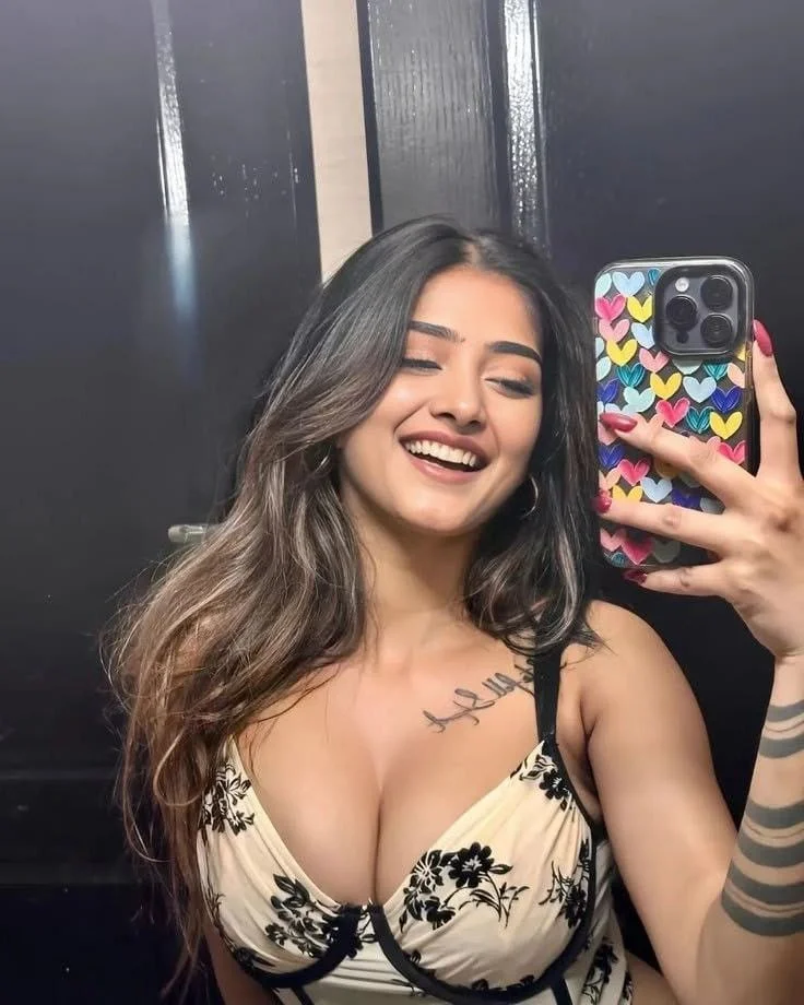 Escort girls hauz khas with real photos and phone numbers 100% Genuine