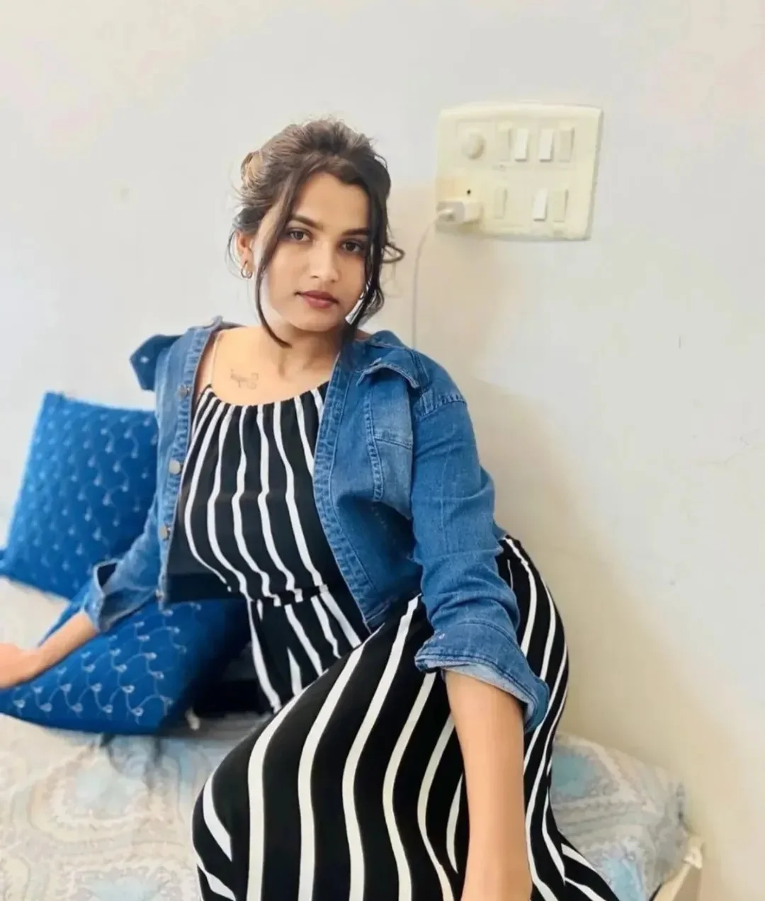 Ambala massage escort girl here for gain your wish