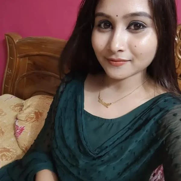 I am a group sex woman like few, you're going to freak out with me.