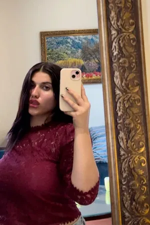 Low-cost trans escort girl in Manesar