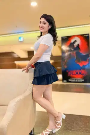 Meerut Escort Girls Incall And Outcall Hot Aunties & College Girls For Nightouts